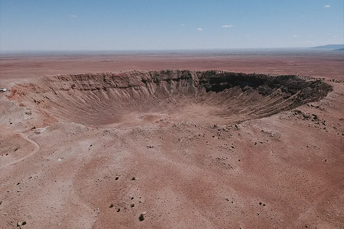 krater w Arizonie po uderzeniu w Ziemię meteorytu